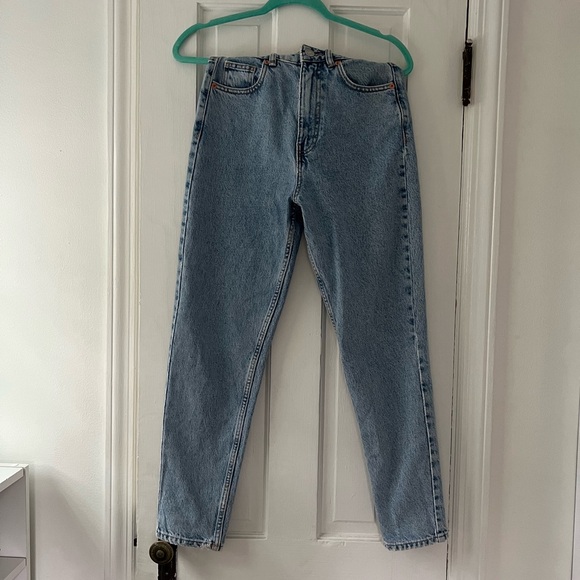 Zara High Waisted Straight Leg Jeans - Picture 3 of 4